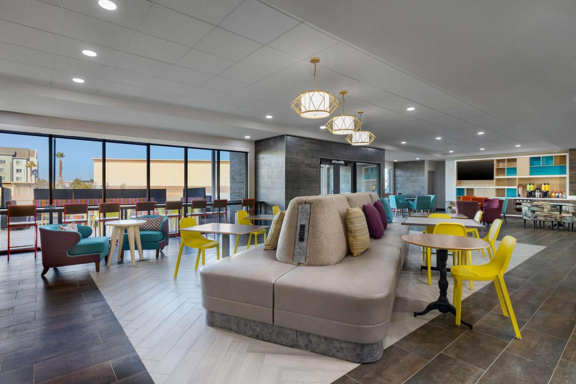Home2 Suites By Hilton El Centro Exteriör bild