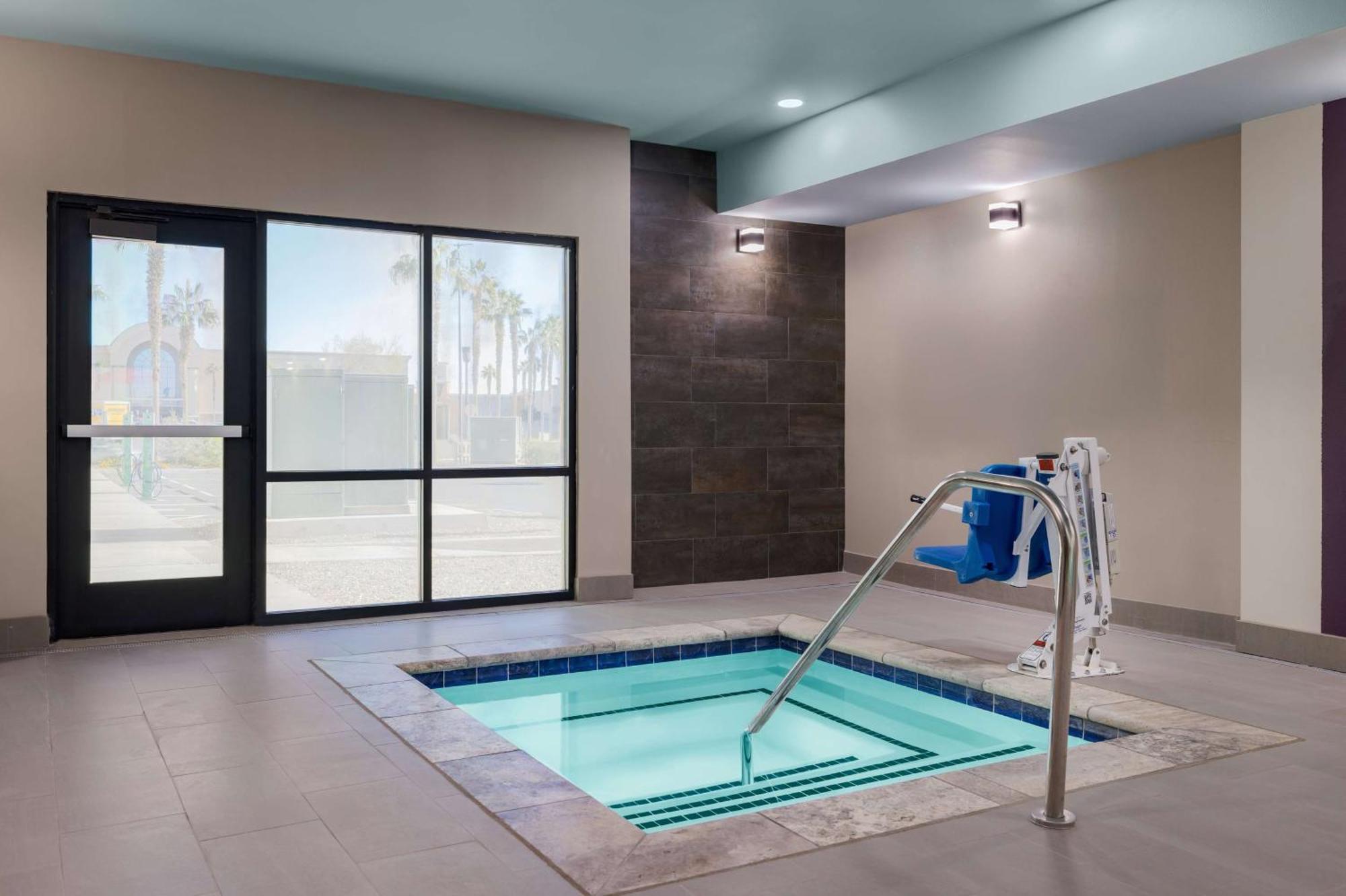 Home2 Suites By Hilton El Centro Exteriör bild